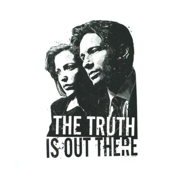 DL0445-TheTruthIsOutThere